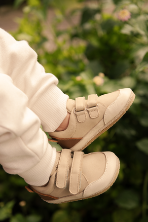 Donsje Amsterdam Sneakers "Sipho" | Taupe Nubuck