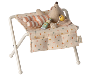 Maileg Wickeltisch Baby-Maus | Weiss