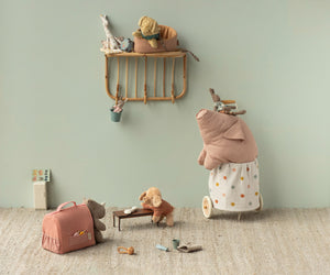 Maileg Pet Carrier | Coral