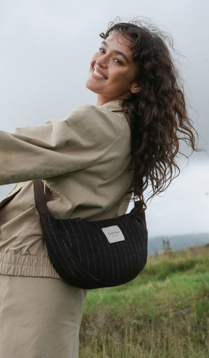 Studio Noos Umhängetasche Flannel Chalkstripe "Adult Fanny Pack" | Brown