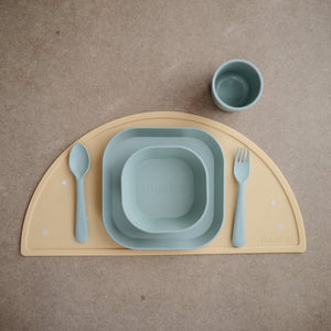 Mushie Geschirrset “Square“ | Sage