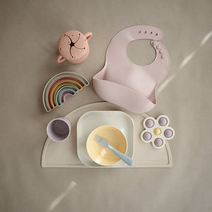 Mushie Blumen Babyspielzeug | Soft Lilac/Pale Daffodil/Ivory
