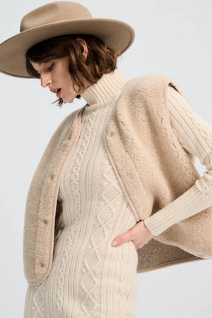 Alwero Erwachsene Bio Wollweste "TYB" | Sand Brown Ultra Light