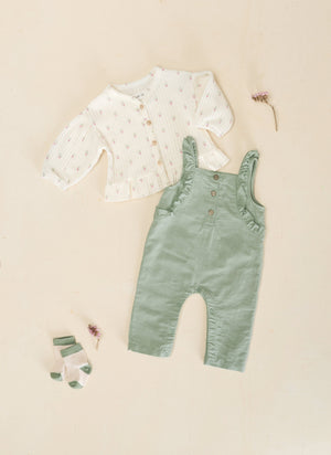 PLAY UP Latzhose – nachhaltige Kinderbekleidung