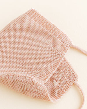 Hvid Newborn Strickmütze Apricot – Rückansicht