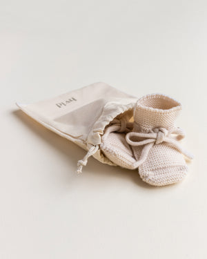 Hvid Babyschuhe Booties Merinowolle Cream – Strickmuster Nahaufnahme