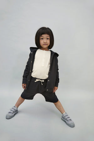 Shorts Gray Label couleur « Nearly Black »