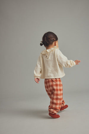 Cozmo Langarmshirt Ivory – Kinderbekleidung aus 100% Baumwolle | lilya.ch