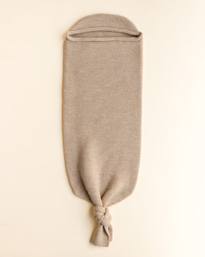 Hvid Strick Cocoon Merinowolle Sand – Die hochwertige Wolle (Merinowolle) ist besonders weich, elastisch und hautfreundlich.