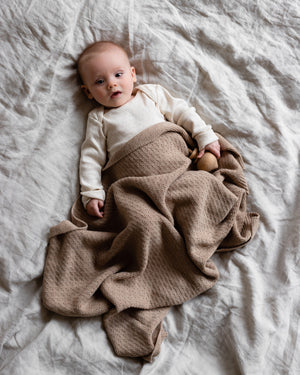 Hvid Babydecke Dora Sand – Rückansicht