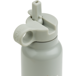 Liewood Trinkflasche Falk Vehicles Dove Blue Mix 350ml – Detailansicht