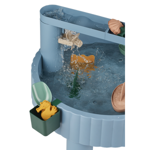 Liewood Activity Table Sepp Beach blue multi mix – Nahaufnahme
