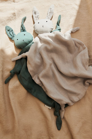Liewood Kuscheltuch Hase Agnete Rabbit Sandy – Detailansicht