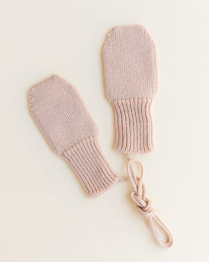 Hvid Baby Handschuhe Fiza Apricot – Detailansicht