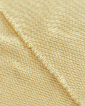 Hvid Dreieckstuch Josephina Light Yellow – Strickmuster Nahaufnahme
