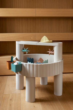 Liewood Activity Table Sepp Sandy Multi Mix – Rückansicht