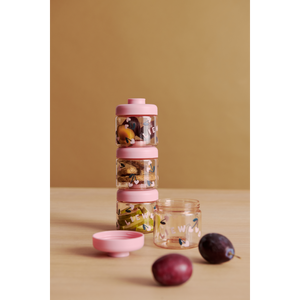 Liewood Dominique Tritan Snackboxen 100 ml 4er-Set Cherry heart / Rosey – Detailansicht
