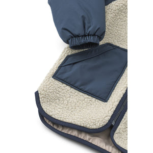 Liewood Runa Jacke Mist / Classic navy – getragen