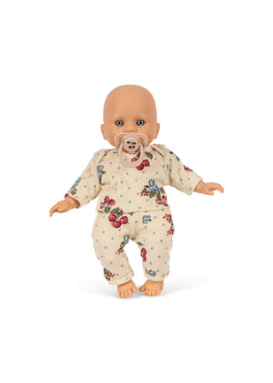 Konges Sløjd Babypuppe Tara | Marmelatta – Liebevoll gestaltete Babypuppe für fantasievolles Rollenspiel. Weich, kindgerecht und perfekt zum Kuscheln und Umsorgen.